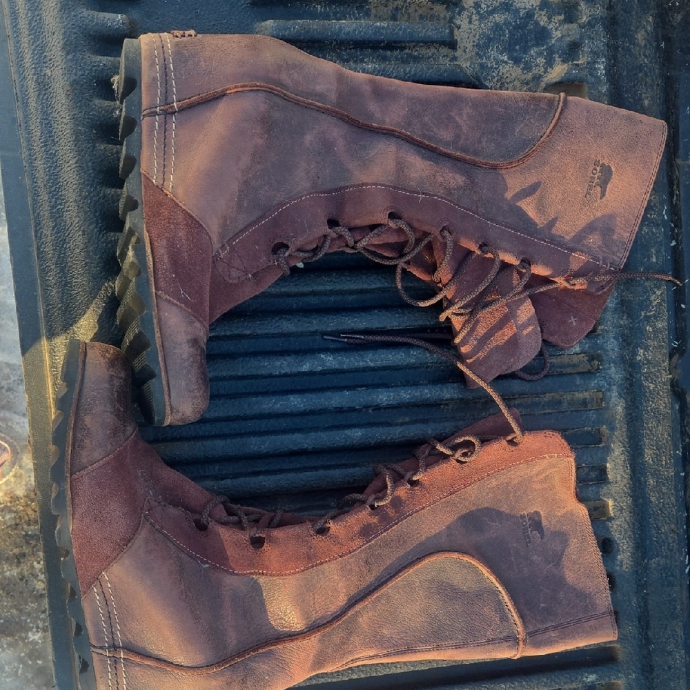 Sorel Tan Leather Boots